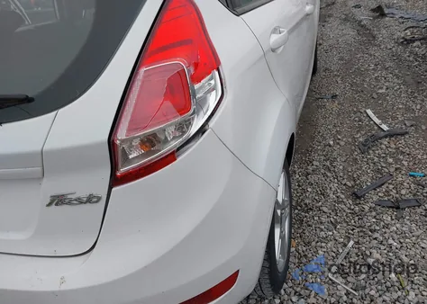 2017 Ford Fiesta Se z USA, uszkodzony, nr VIN 3FADP4EJ5HM117593